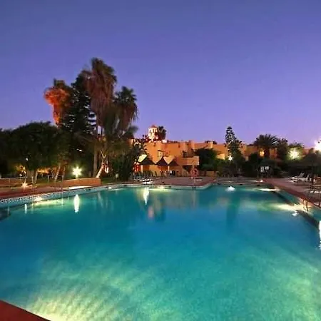 Atlantic Garden Mate Hotel